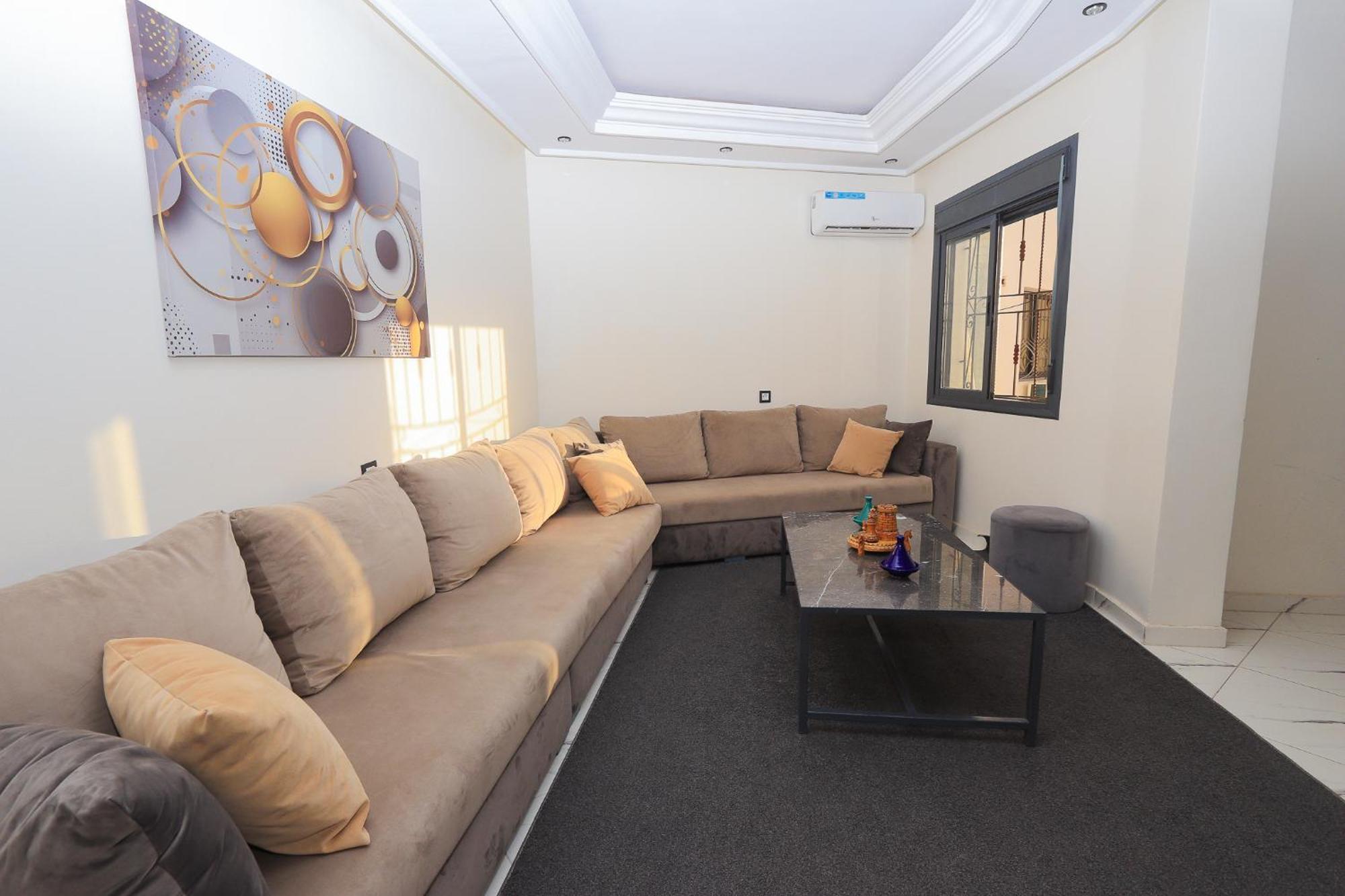 Duplex Familial 3 Chambres Au Coeur De La Corniche De Tanger Exterior foto